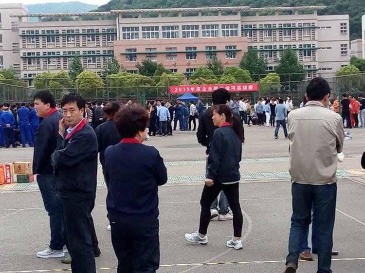 On May 8, hengfa company organized more than 20 people to participate in the tug-of-war competition